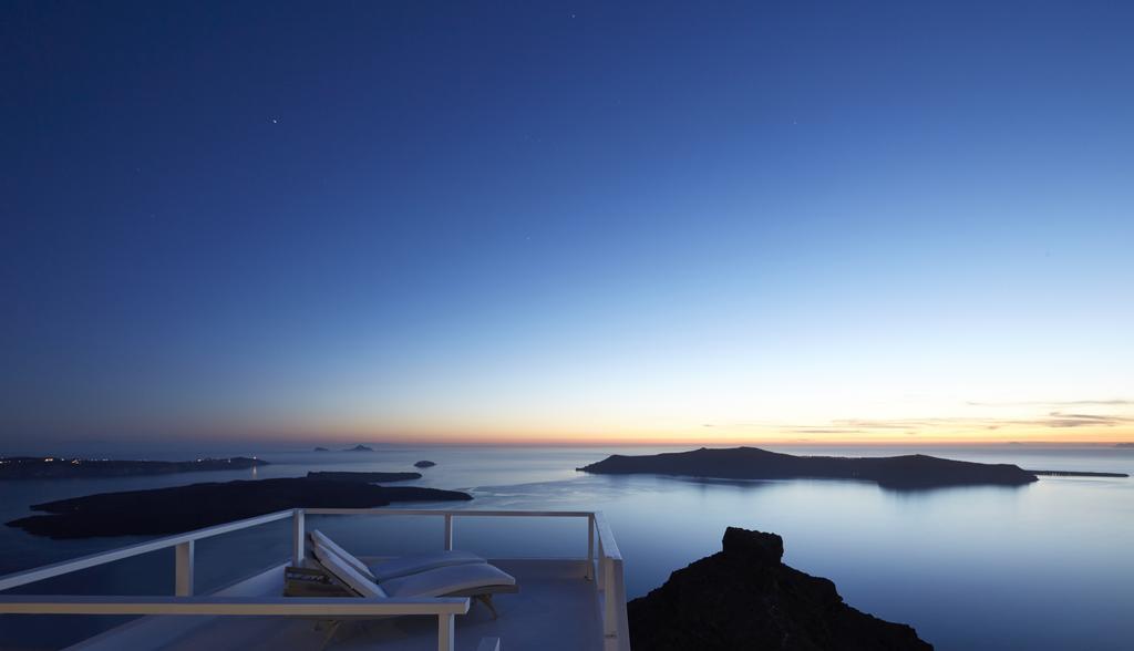 Hotel Whitedeck Santorini 3*
