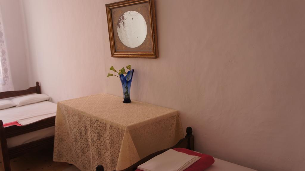 Marcos Oia (Santorini)