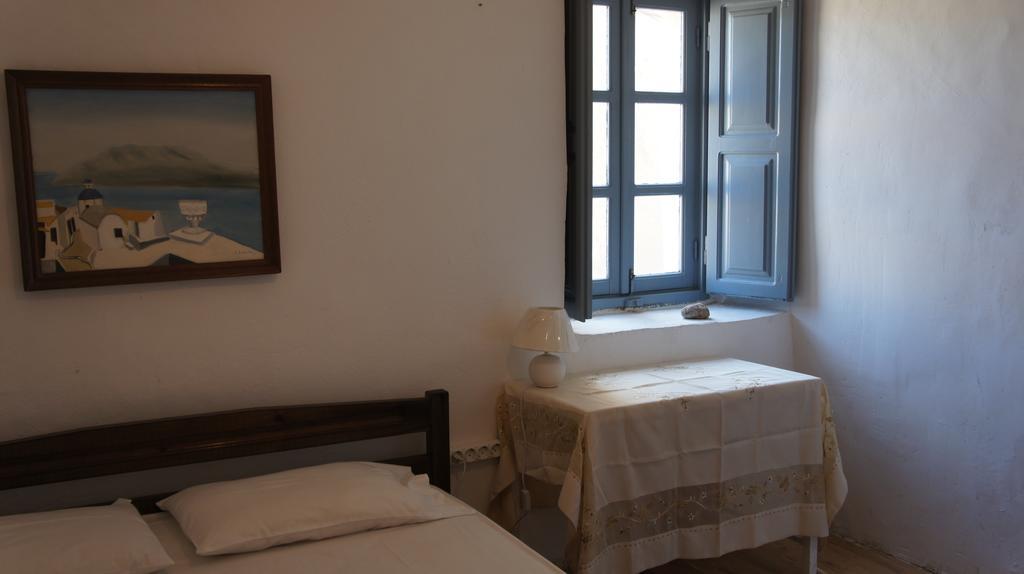 Marcos Oia (Santorini)