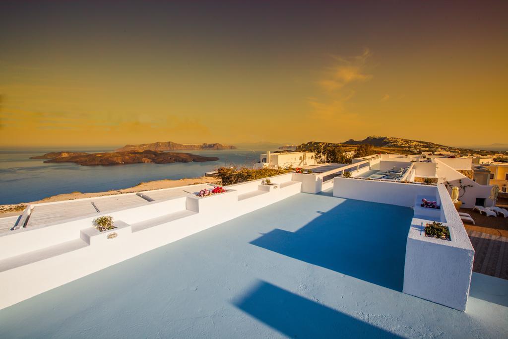 Hotel Nautilus Dome Fira (Santorini)