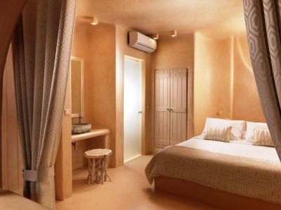 Hotel Dome Santorini 4*