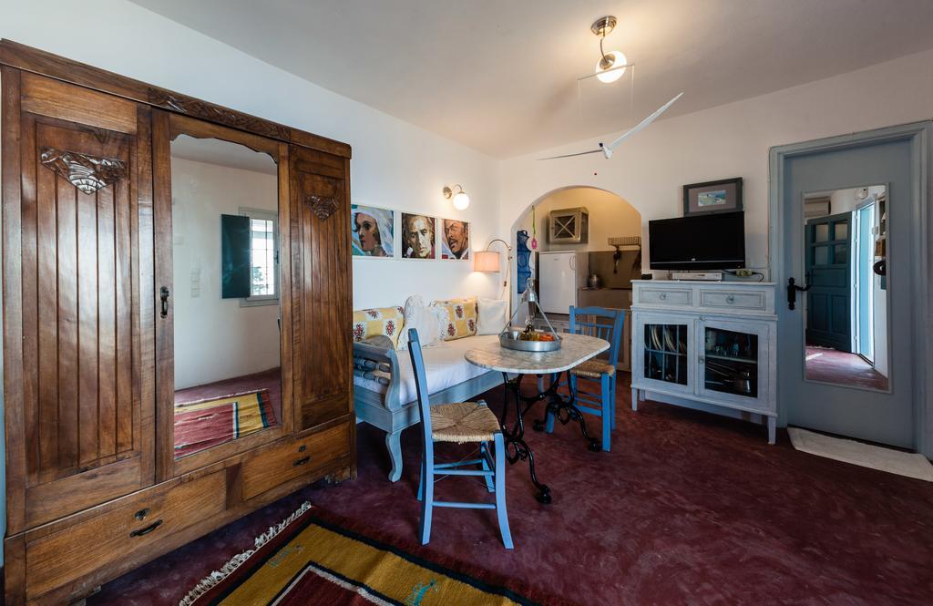 Villa Aegagros Caldera