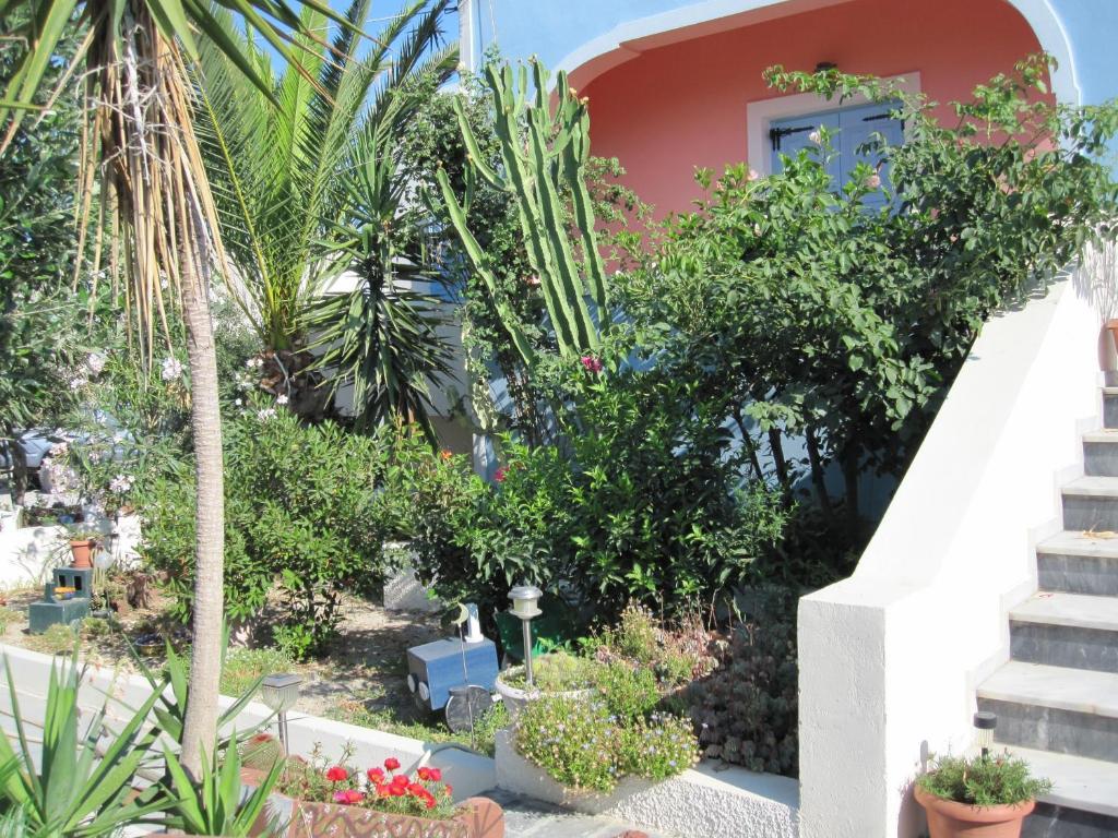 Villa Nikos Karamolegkos Kamari Apartment *
