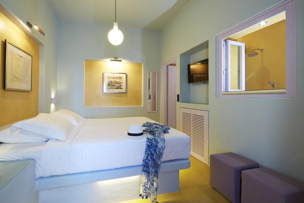 Hotel Caldera Cliff 4*