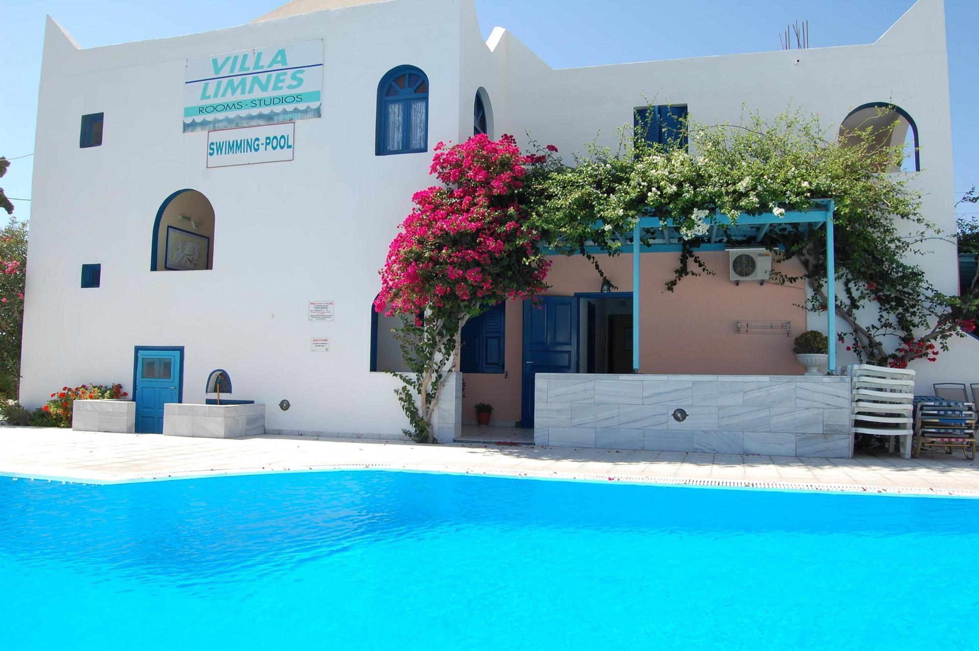 Limnes Apartment Perissa (Santorini)