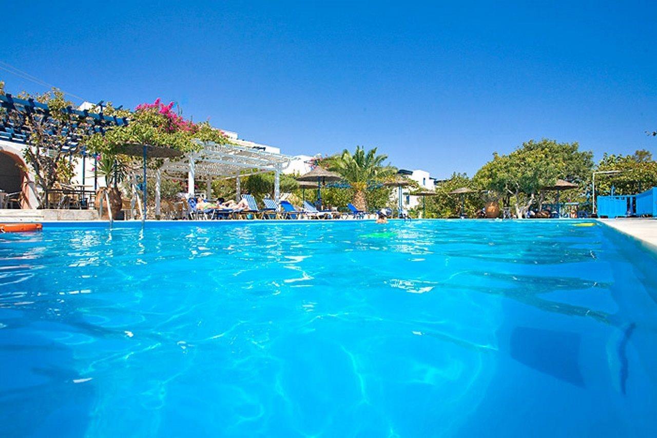 Rivari Santorini Hotel Kamári