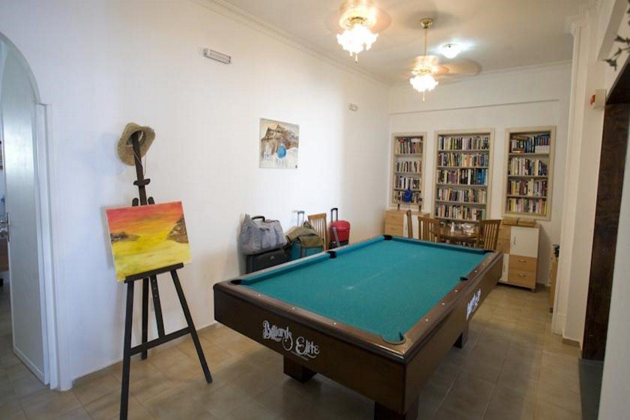 Rivari Santorini Hotel Kamári