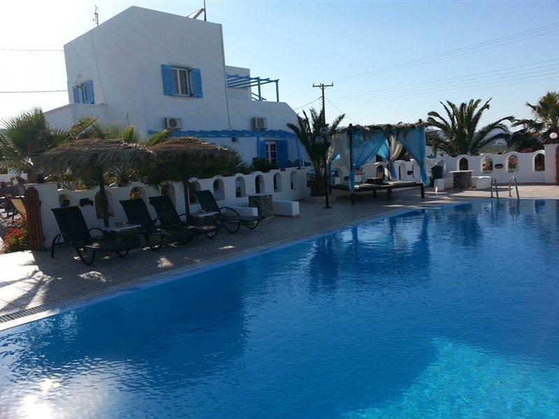 Livadaros 2* Karterados (Santorini)