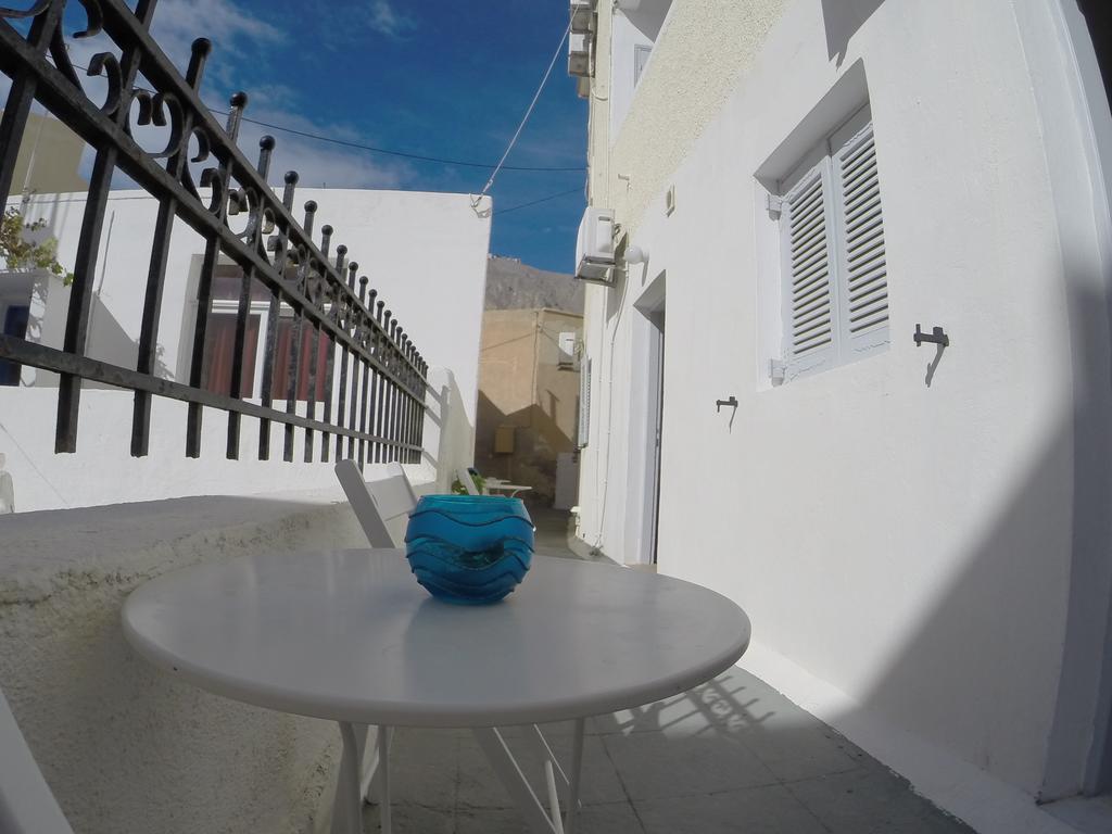 Sagma Beach Rooms Perissa (Santorini)