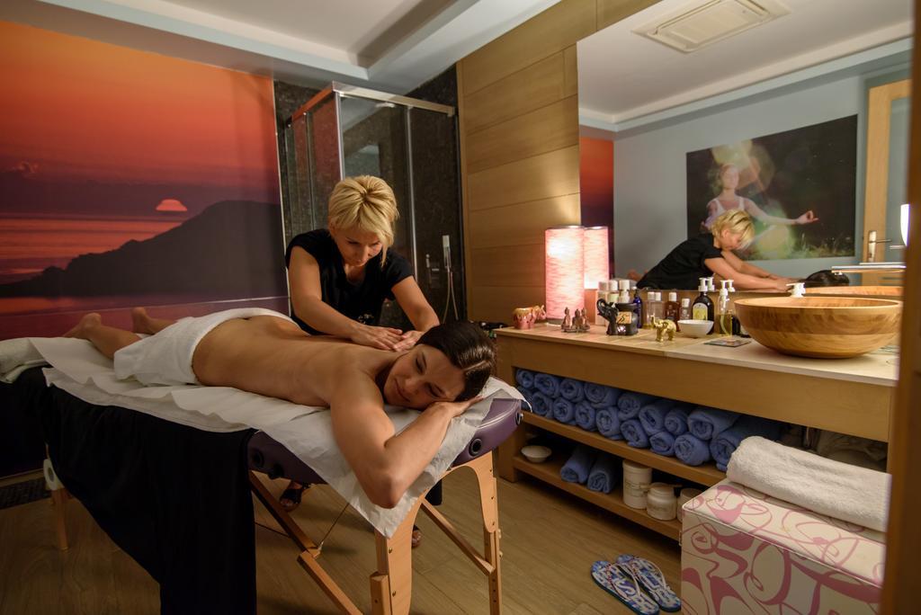Hotel La Deluxe & (adults Only)
