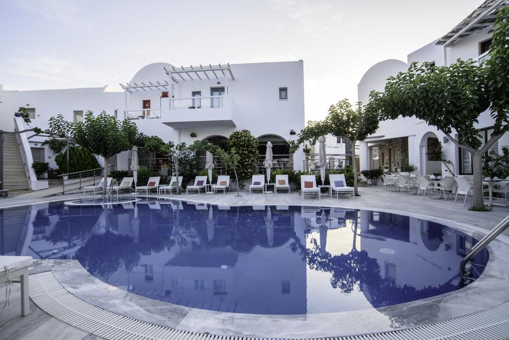 Hotel La Deluxe & (adults Only) Kamari (Santorini)