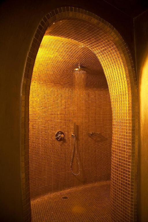 Whitedeck Santorini Hotel 3*