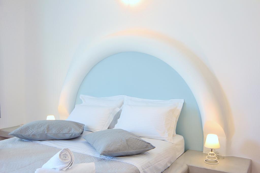 Ifestos Aparthotel Fira (Santorini)