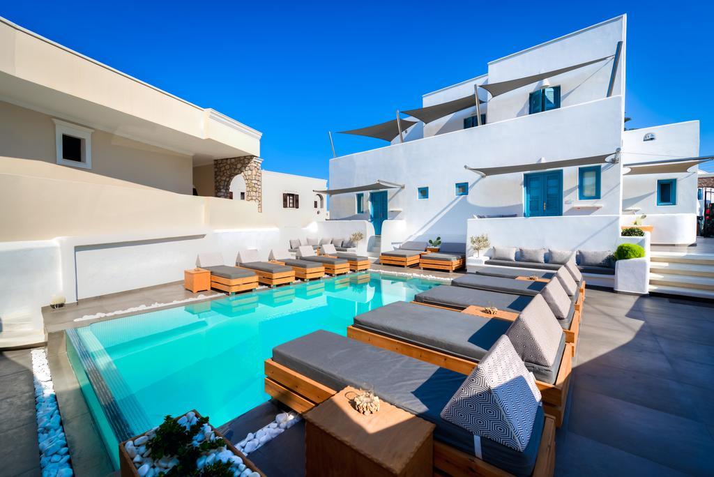 Evgenia & By Calm Collection Fira (Santorini)