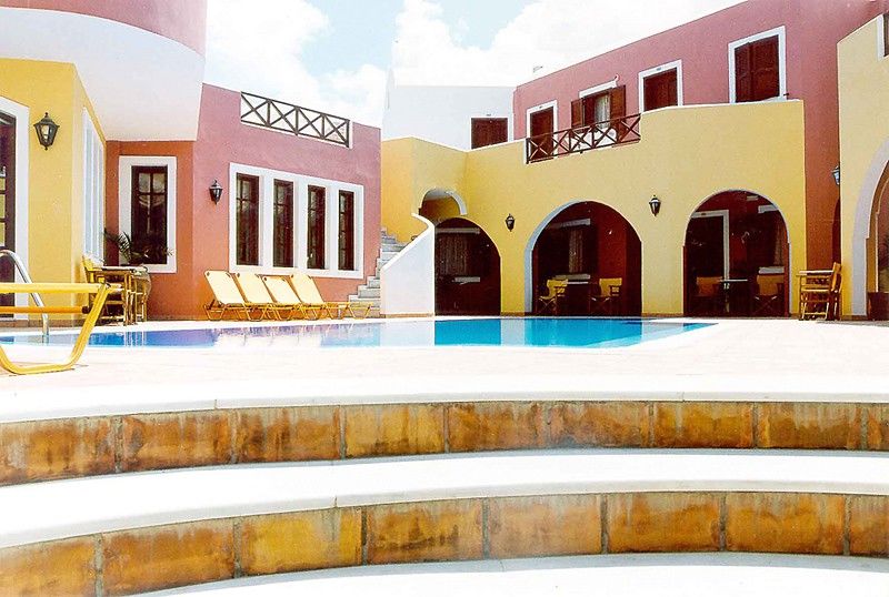 Nikolas Hotel Karterados (Santorini)