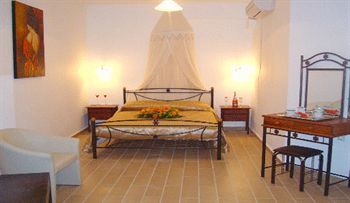 Santorini Renaissance - Hotel