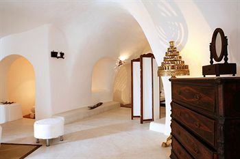 Ducato Wine Village 3*