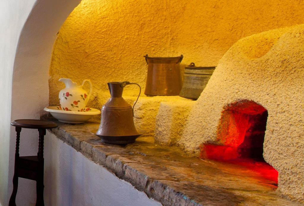 Villa Olive Cave Houses