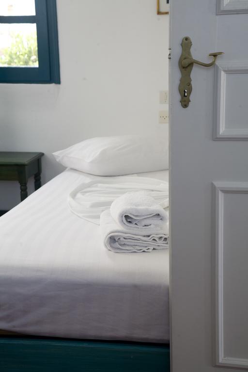 Aparthotel Oias Sunset 2*