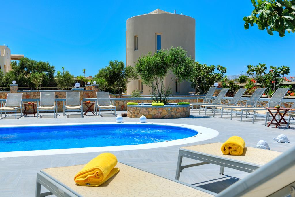 Apartment Monolithia Kamari (Santorini)