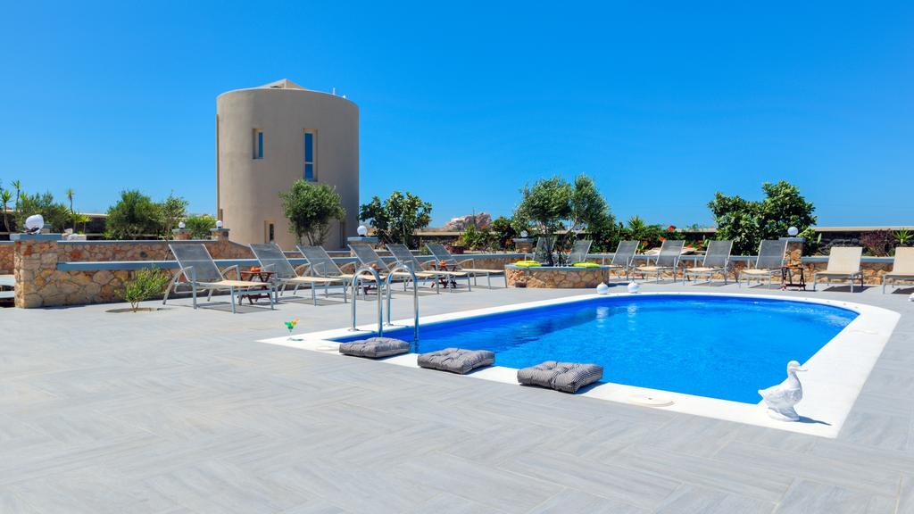 Apartment Monolithia