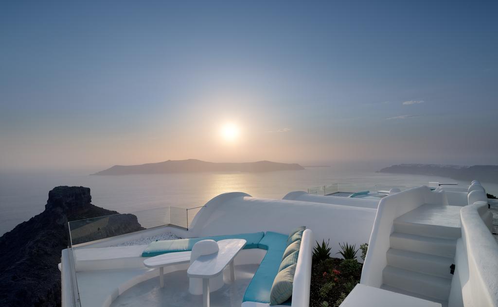 Tholos Hotel