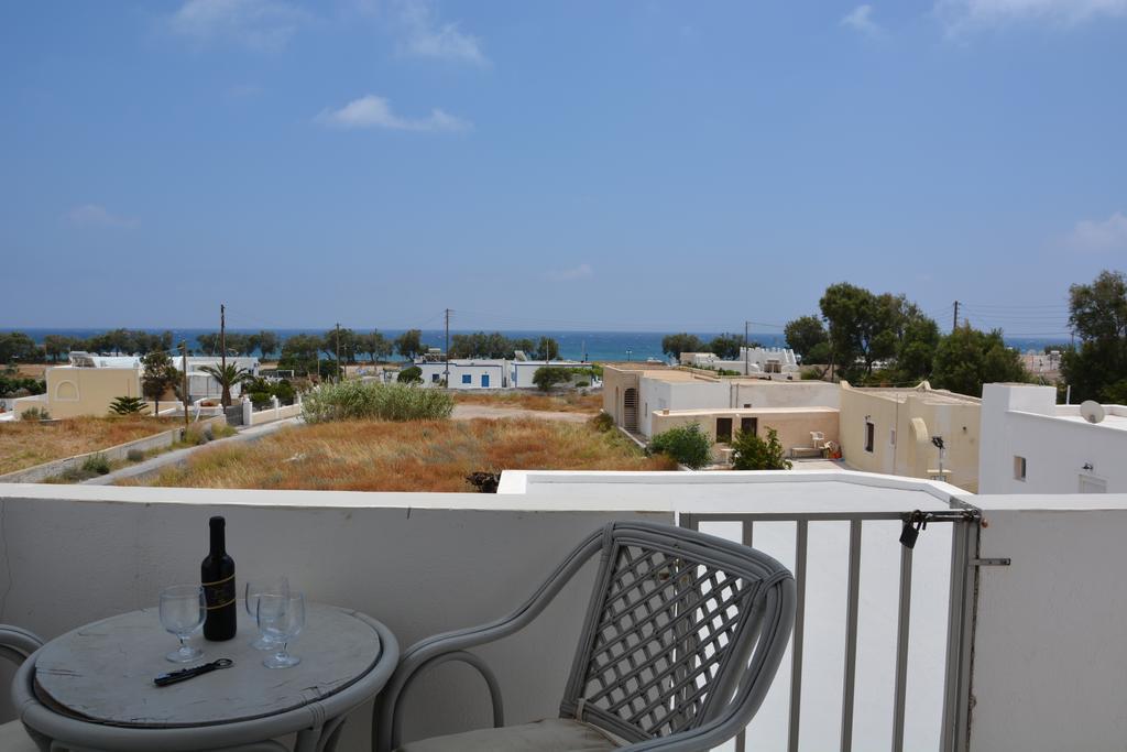 Tonaras & Apartamento Perissa