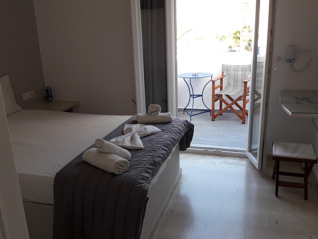 Katefiani Apartment Perissa (Santorini)