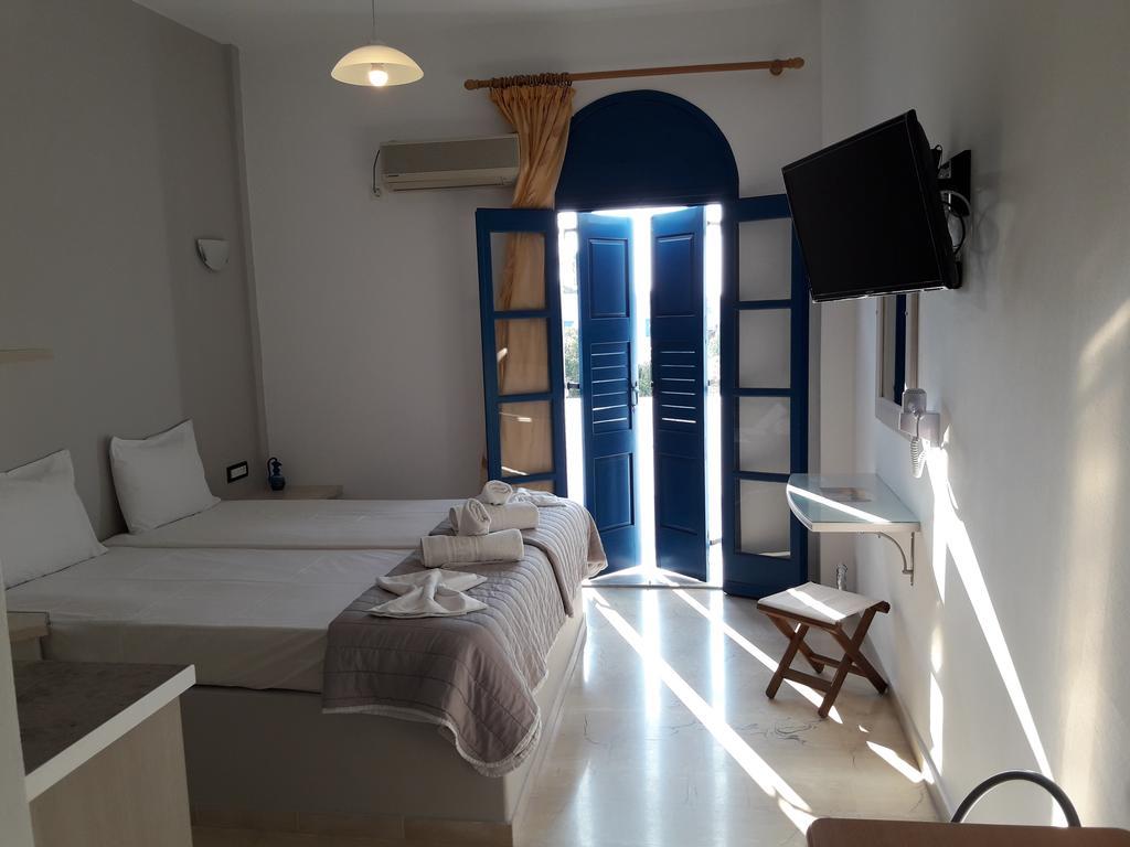 Katefiani Apartment Perissa (Santorini)