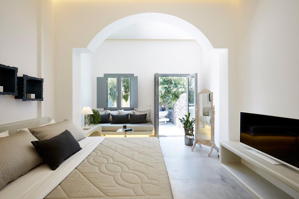 Hotel Amara Santorini 5*
