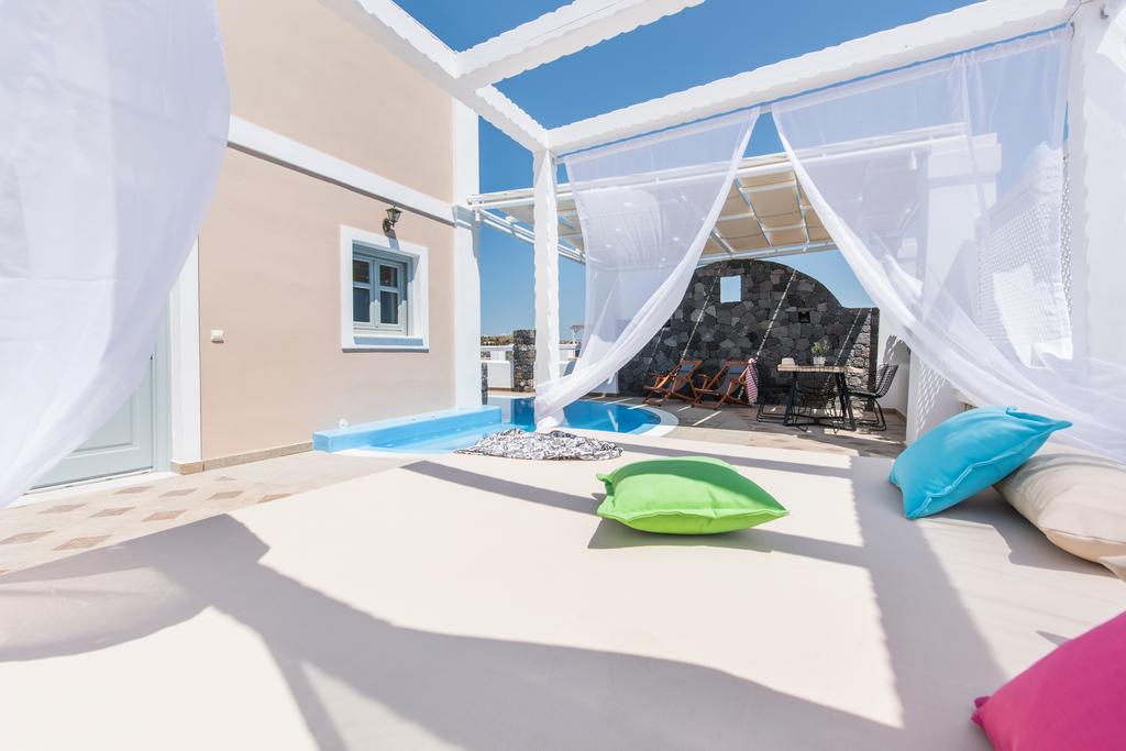 Secret Earth - Santorini Pousada Kamári