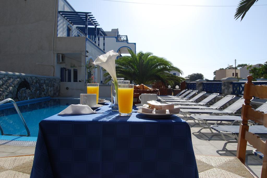 Aparthotel Aretousa 3*