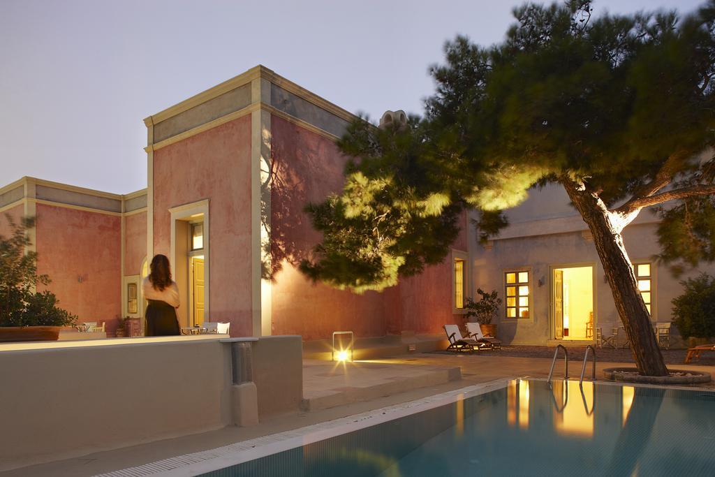 Aria Lito Mansion Hotel 4*