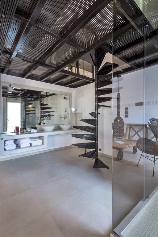 Hotel Art Santorini (adults Only) 4*