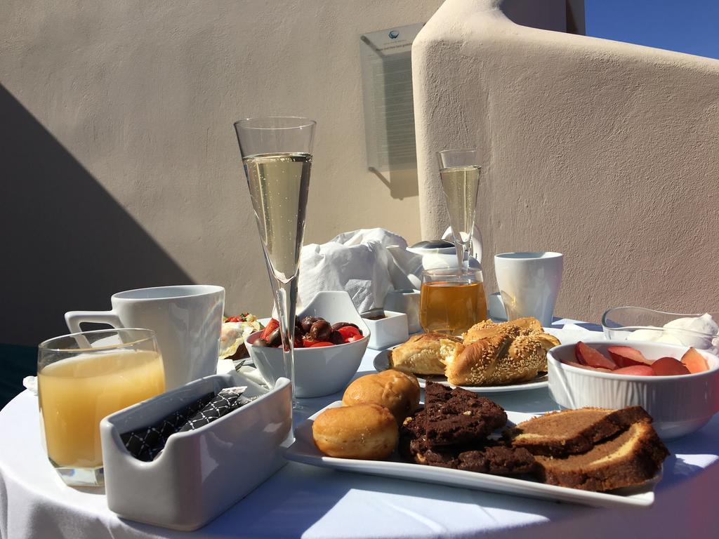 Hotel Art Santorini (adults Only) 4*