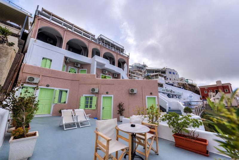 Porto Carra Fira (Santorini)
