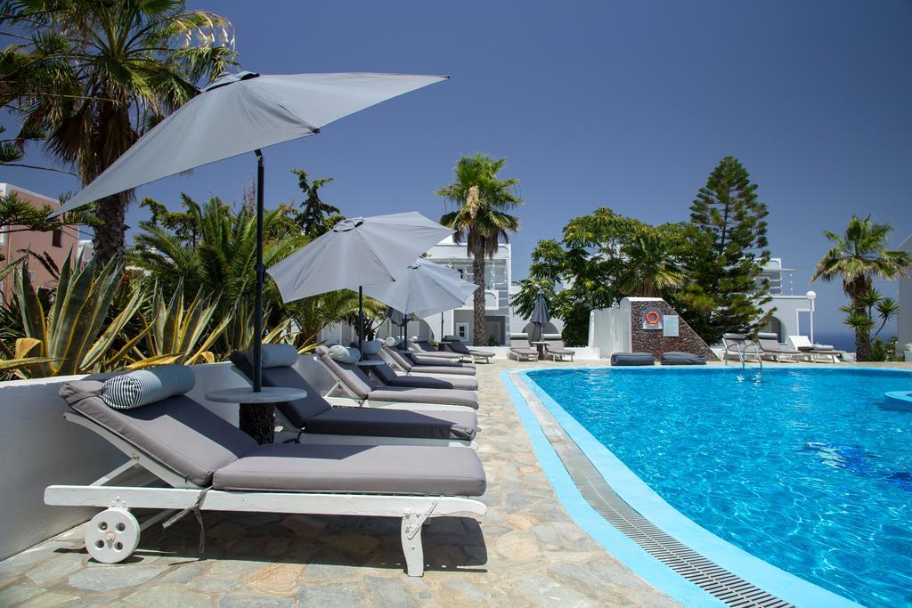 Maistros Village Hotel