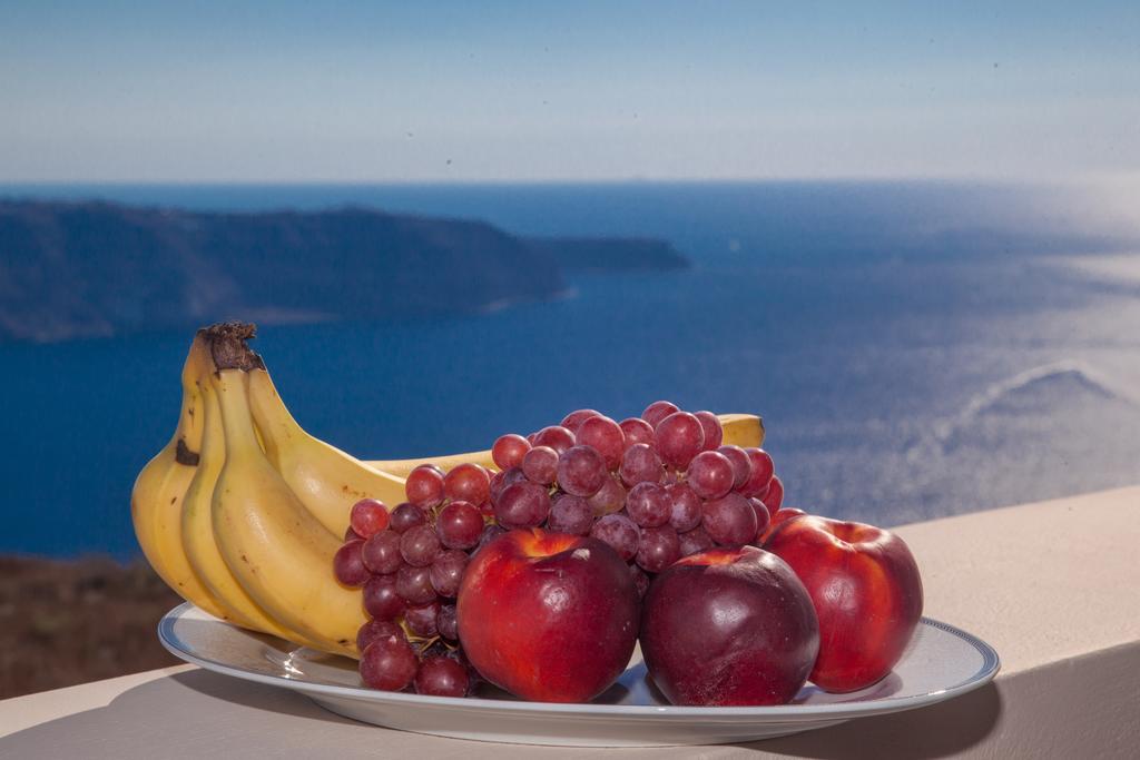 Santa Rinoula Sea Sunset Views Adults Only Apartment Megalochori (Santorini)