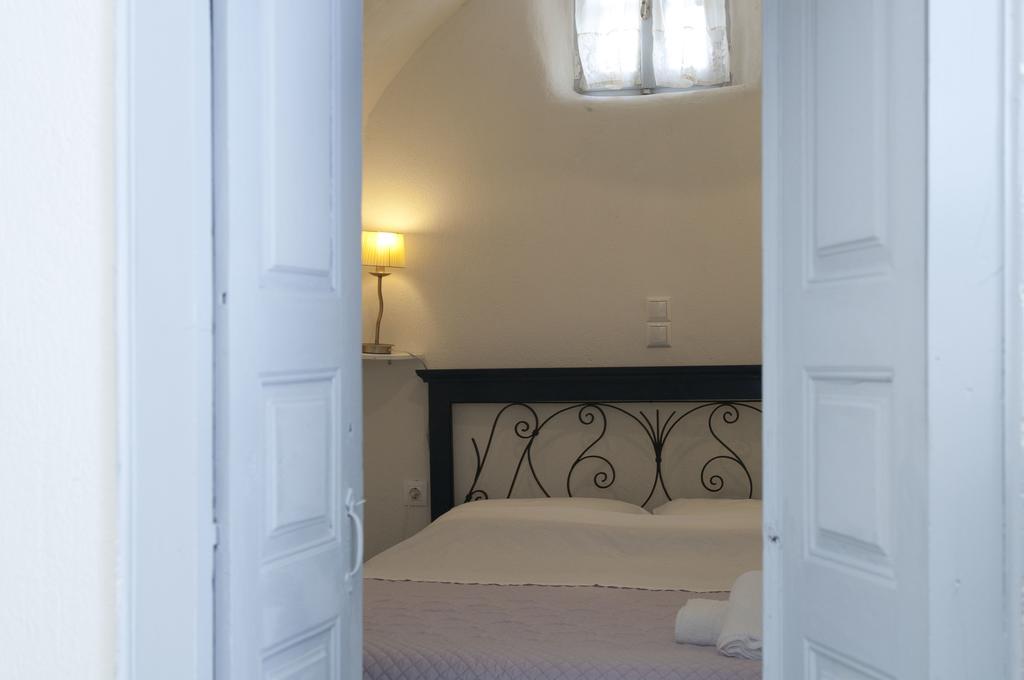 Emmantina Bed & Breakfast 3*