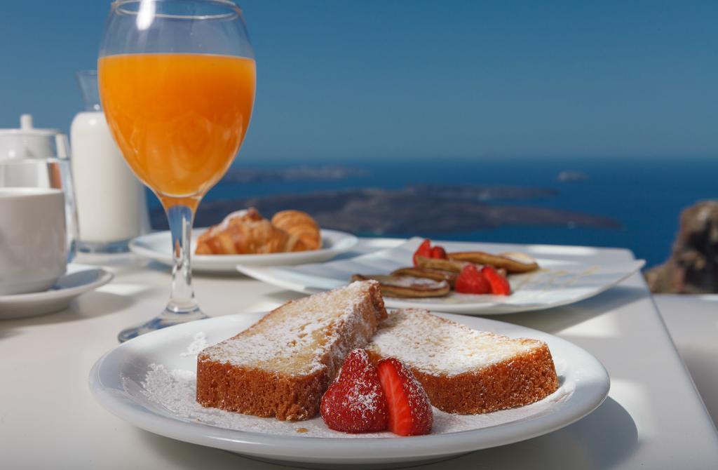 Tholos Hotel Imerovigli (Santorini)
