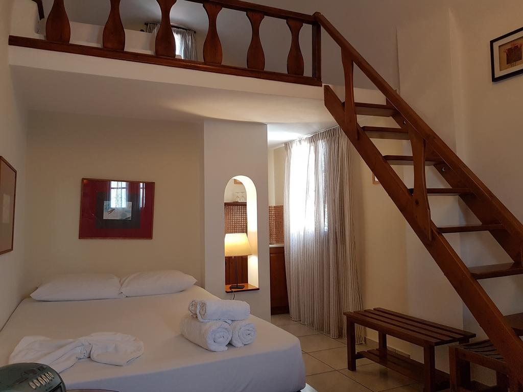 Aparthotel Abelonas Village *