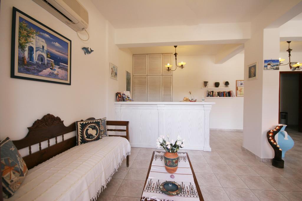 Horizon Hotel Kamari (Santorini)
