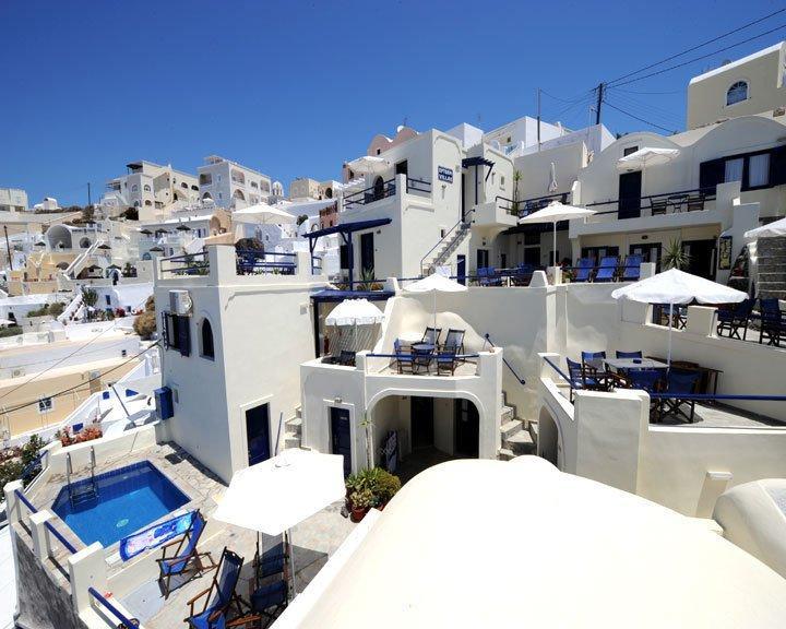 Chic Santorini Hotel