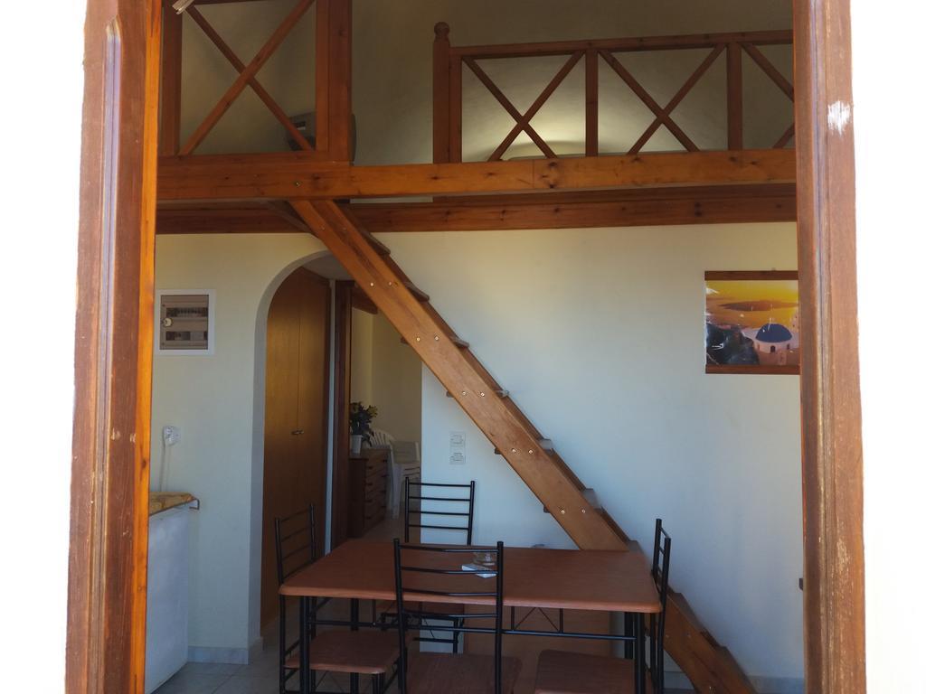 Soulis Aparthotel Oía