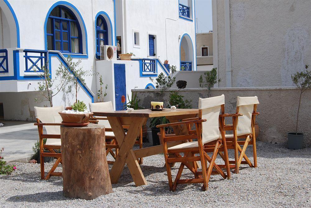 Aretousa 3* Perissa (Santorini)