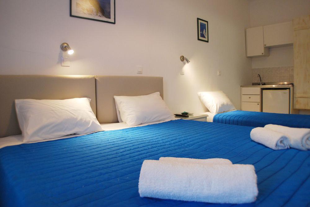 Aretousa Aparthotel 3*