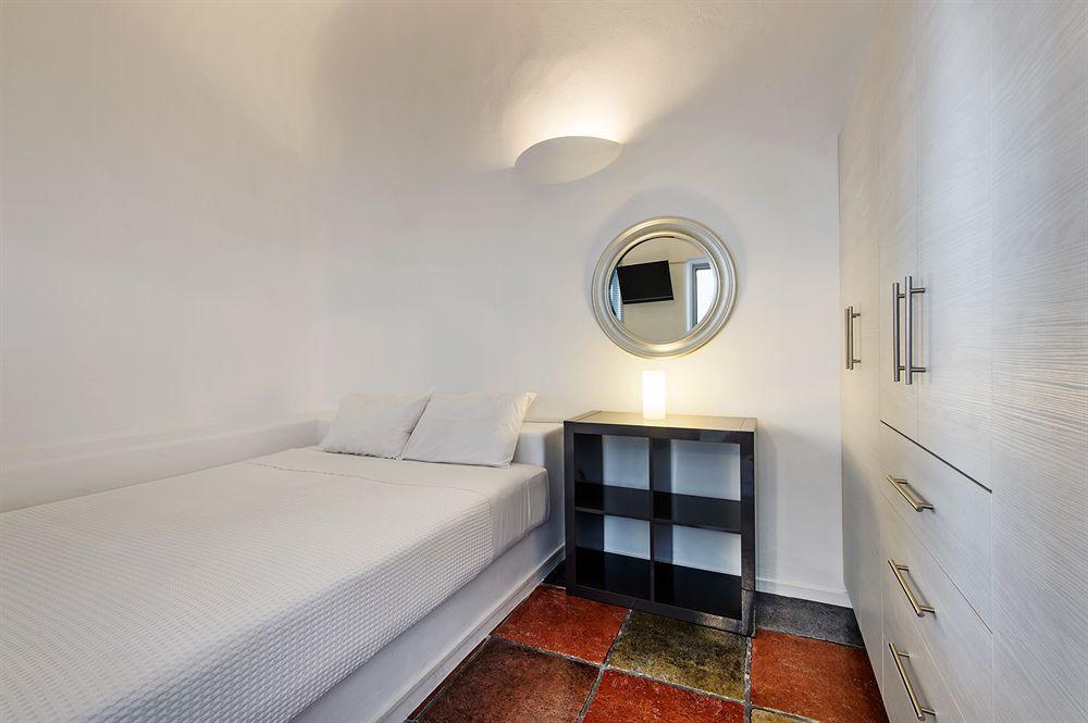 Aria Lito Mansion Fira (Santorini)