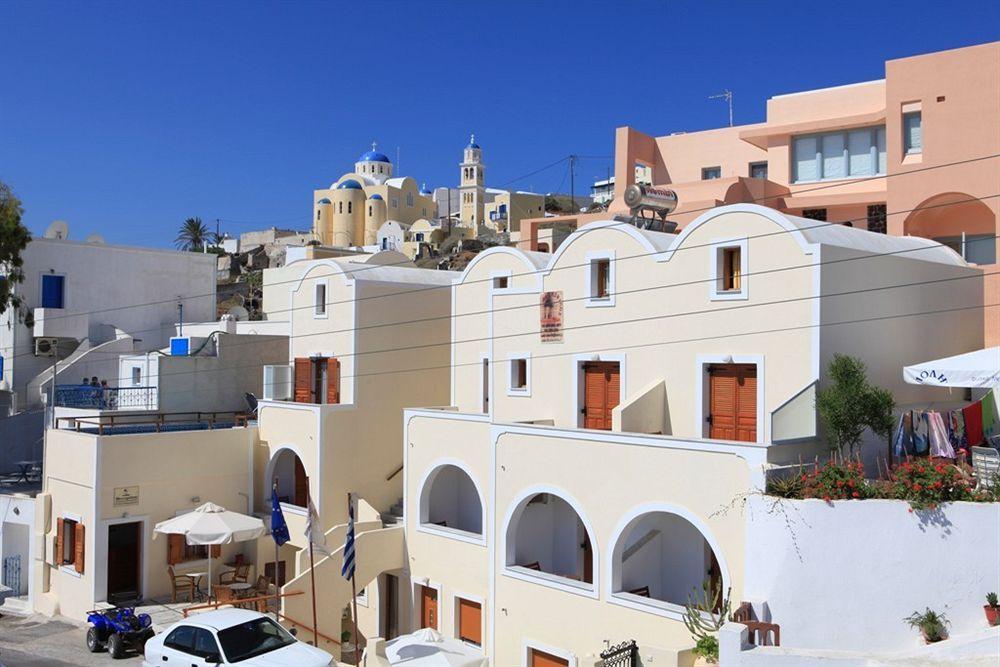 Aparthotel Anemomilos Fira (Santorini)