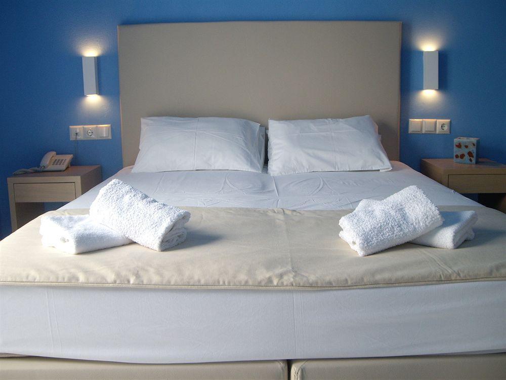 Poseidon Hotel 2*
