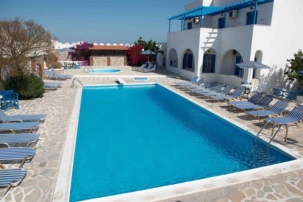Olympia 3* Karterados (Santorini)